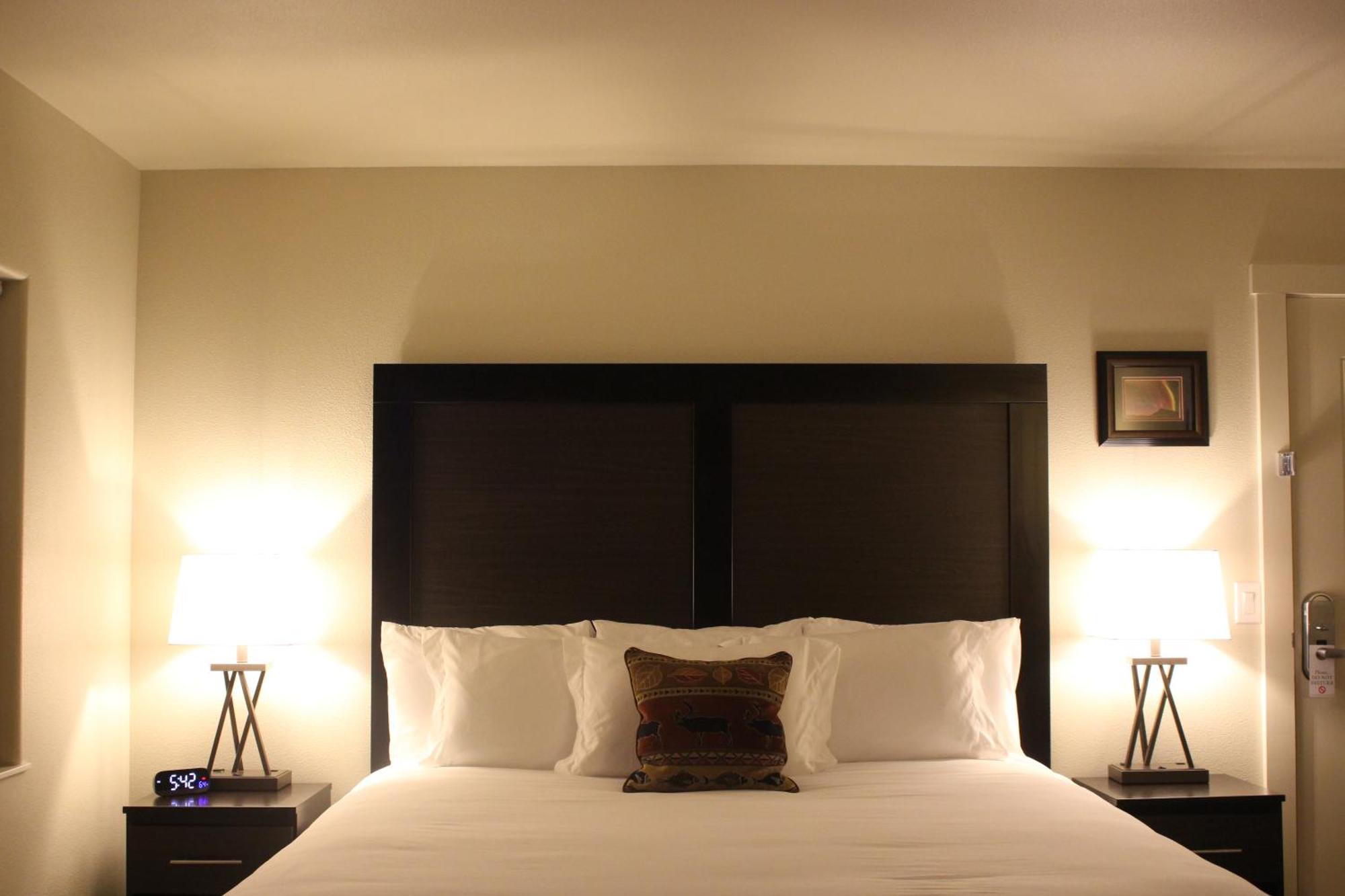 Eagle River Lodge ภายนอก รูปภาพ
